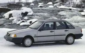 480 Sedan