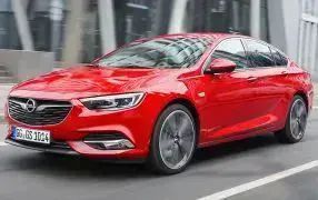 INSIGNIA Sedan