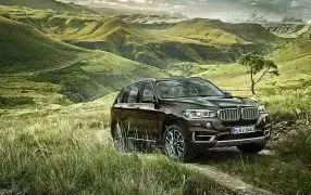 X5 F15 - 5 siddepladser