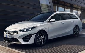CEE'D Stationcar Hybrid opladelig