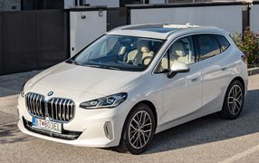 2 G42 ACTIVE TOURER