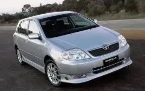 COROLLA 5 deurs