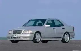 CLASSE C W202